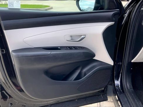 Used 2025 Hyundai Tucson SEL FWD image 21