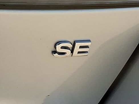 Used 2024 Mitsubishi Outlander Sport SE image 12