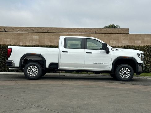 New 2026 GMC Sierra 2500 Pro RWD image 3
