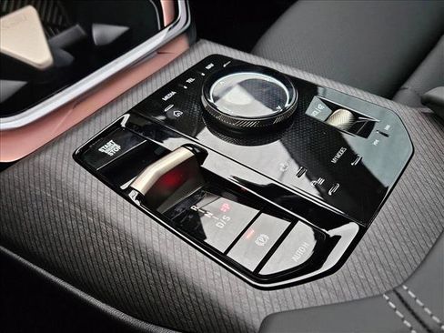 Certified 2025 BMW X3 xDrive30i w/ Convenience Package image 13