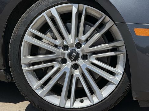 Used 2017 Audi A4 2.0T Premium Plus w/ Premium Plus Package image 9