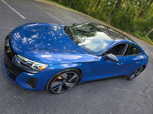 Used 2022 Audi RS e-tron GT w/ Carbon Performance Package image 76