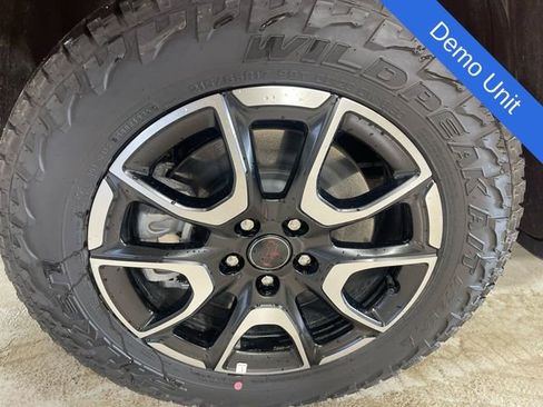 New 2026 Jeep Compass Trailhawk AWD/4WD image 10