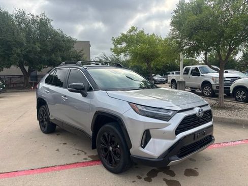 Used 2024 Toyota RAV4 XSE w/ Advanced Technology Package AWD/4WD image 3