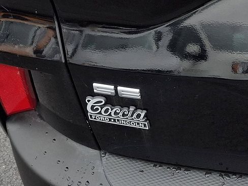 Certified 2020 Ford Escape SE image 30