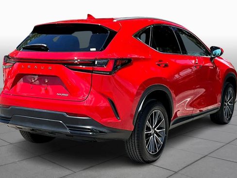 Used 2024 Lexus NX 250 FWD w/ Towing Package (2000 Lbs) image 13