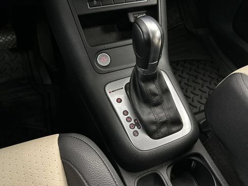 Used 2017 Volkswagen Tiguan S AWD/4WD image 23