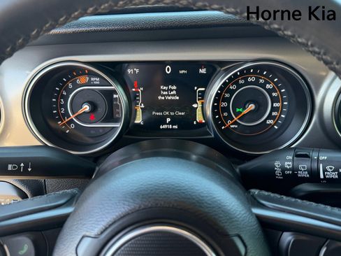 Used 2021 Jeep Wrangler Unlimited Sport AWD/4WD image 32