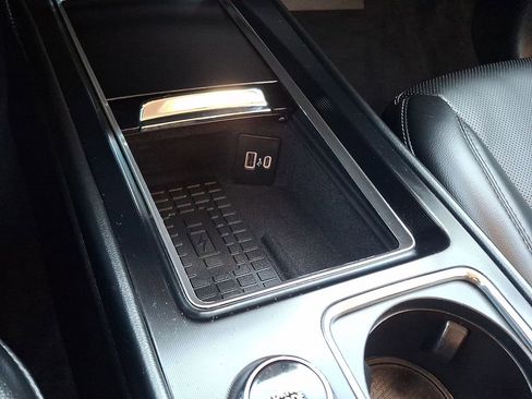 Used 2023 Lincoln Corsair Standard w/ Equipment Group 101A image 23