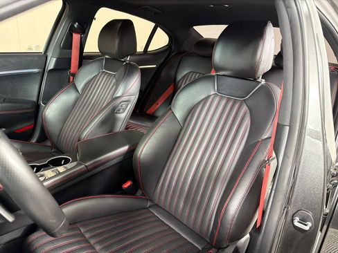 Used 2023 Genesis G70 2.0T w/ Sport Prestige Package RWD image 13