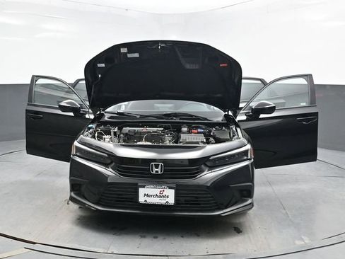 Used 2023 Honda Civic Sport image 42