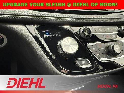 New 2026 Chrysler Pacifica Select image 36