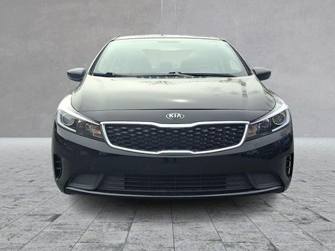 Used 2017 Kia Forte LX FWD image 2