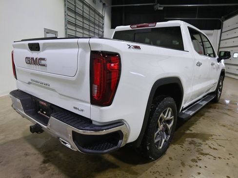 New 2026 GMC Sierra 1500 SLT w/ SLT Premium Plus Package image 3