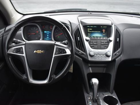 Used 2014 Chevrolet Equinox LT w/ Driver Convenience Package FWD image 2