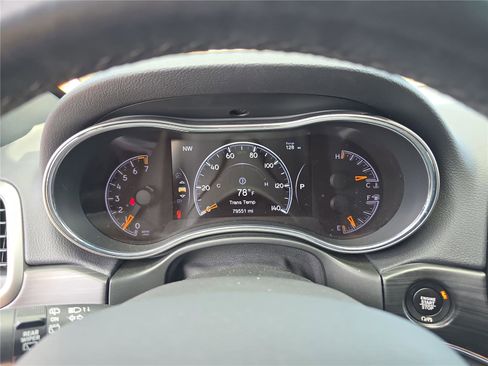 Used 2022 Jeep Grand Cherokee Limited image 33