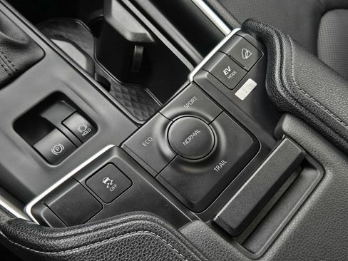 Used 2026 Toyota Grand Highlander AWD Hybrid image 22