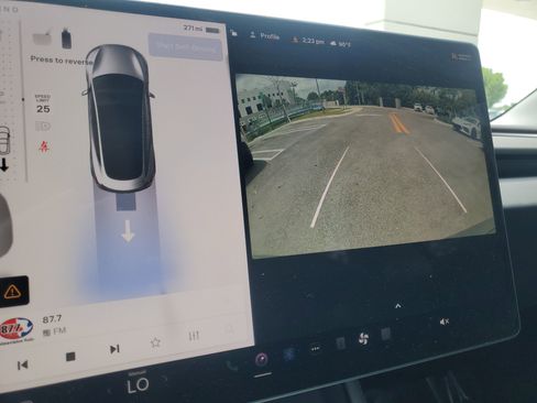 Used 2024 Tesla Model 3 Performance AWD/4WD image 25