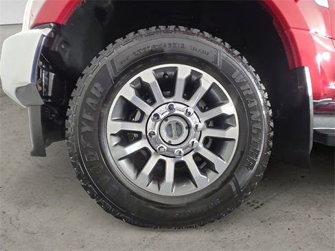 Certified 2022 Ford F350 Lariat w/ Camper Package image 14