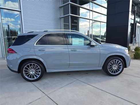 New 2026 Mercedes-Benz GLE 450 4MATIC image 2