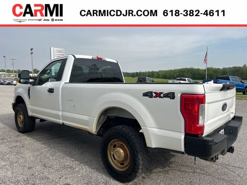 Used 2019 Ford F250 XL w/ Power Equipment Group AWD/4WD image 4