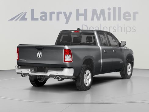 Used 2022 RAM 1500 Big Horn RWD image 2