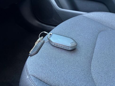 Used 2025 Kia K4 LXS image 21