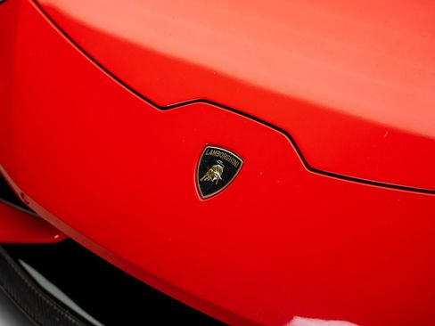 Used 2016 Lamborghini Huracan LP 610-4 AWD/4WD image 7