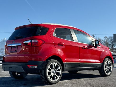 Used 2021 Ford EcoSport Titanium image 2