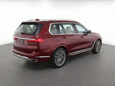 Used 2024 BMW X7 xDrive40i w/ Executive Package AWD/4WD image 3