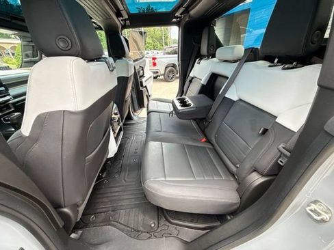 Used 2024 GMC Hummer EV 3X w/ LPO, Illumination Package AWD/4WD image 35