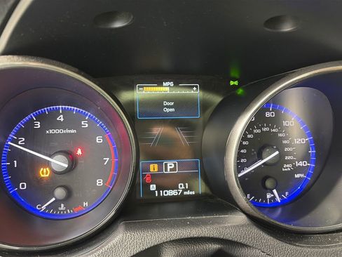 Used 2017 Subaru Legacy 2.5i Limited AWD/4WD image 15