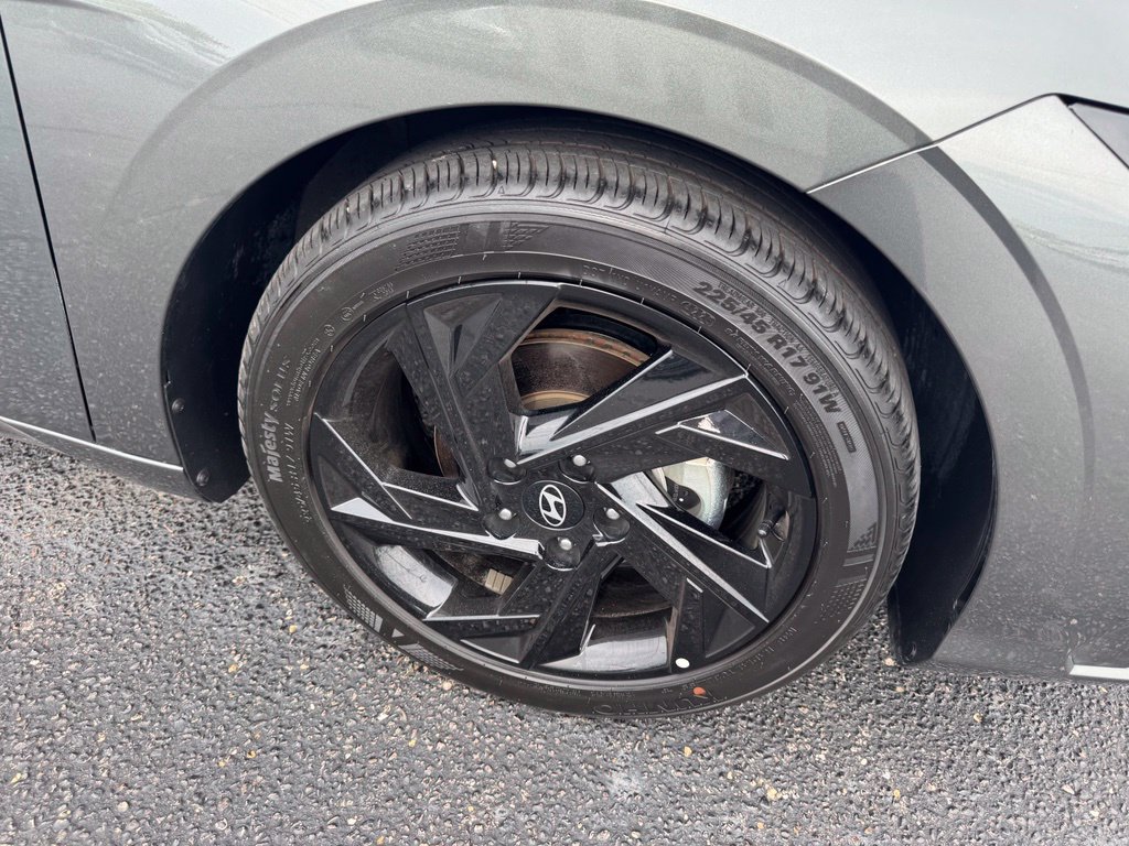 Used 2026 Hyundai Elantra Sport FWD image 43