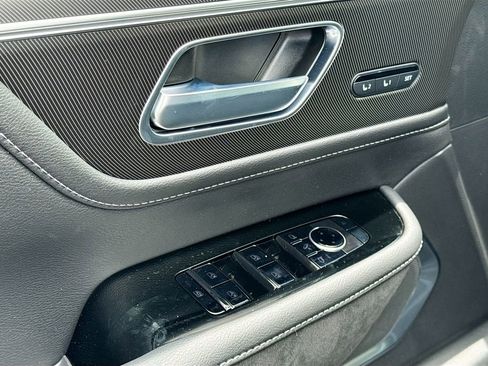 New 2026 INFINITI QX80 Luxe w/ Cargo Package RWD image 18