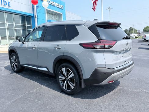Used 2021 Nissan Rogue SL w/ Premium Package AWD/4WD image 7
