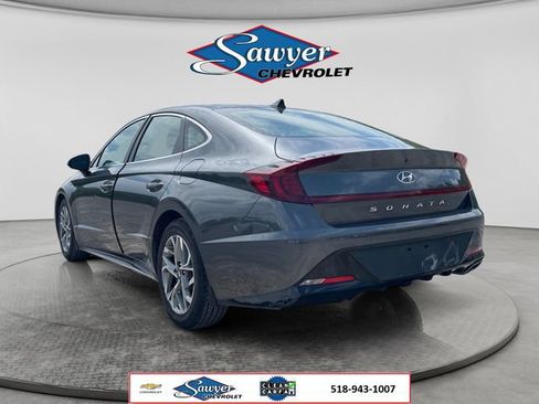Used 2023 Hyundai Sonata SEL w/ Convenience Package FWD image 3