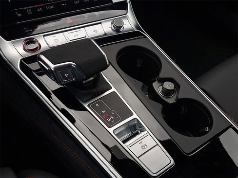 New 2026 Audi RS 6 performance image 11