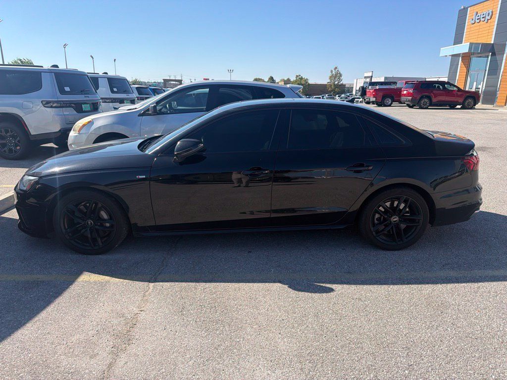 Used 2022 Audi A4 2.0T Premium Plus AWD/4WD image 7
