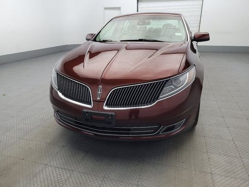 Used 2015 Lincoln MKS AWD w/ Equipment Group 101A image 15