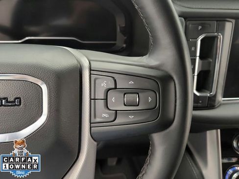 Used 2024 GMC Yukon XL Denali image 40