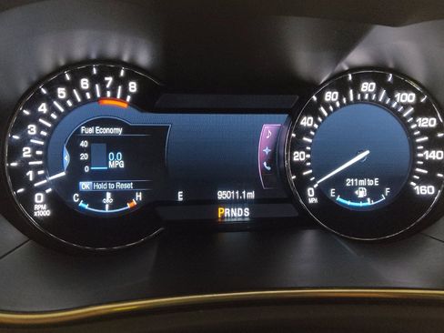 Used 2016 Lincoln MKX Premiere w/ Cargo Utility Package FWD image 23