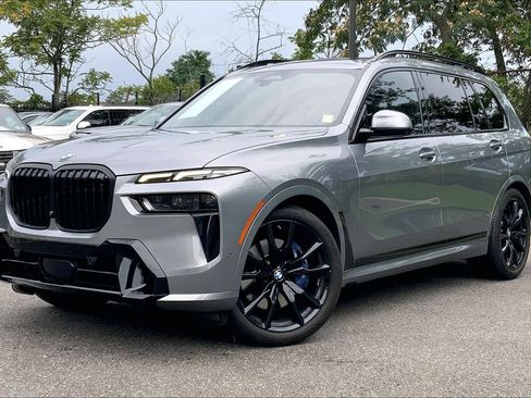 Used 2024 BMW X7 xDrive40i w/ Executive Package AWD/4WD image 1
