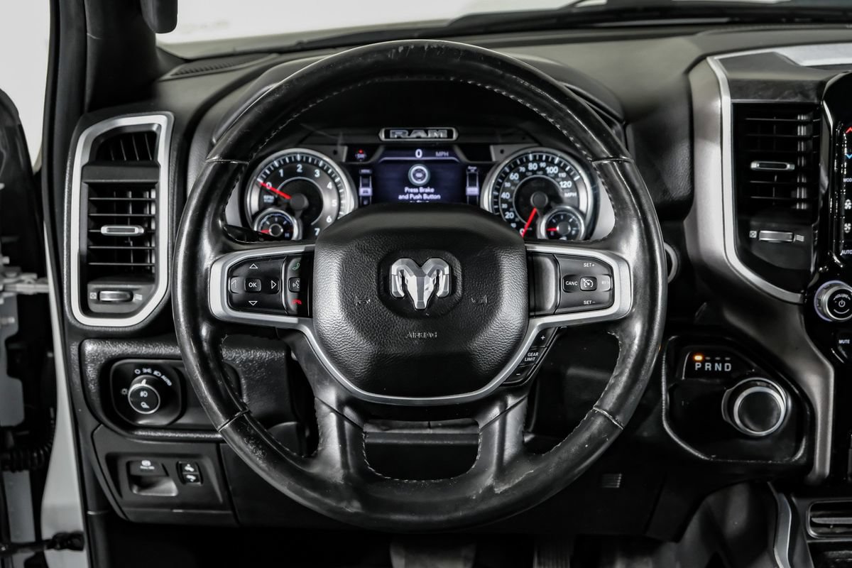 Used 2020 RAM 1500 Big Horn RWD image 16