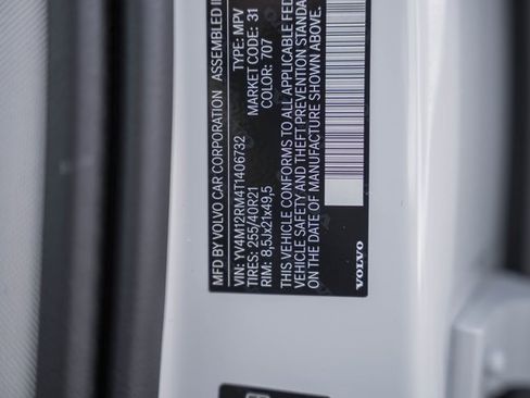 New 2026 Volvo XC60 B5 Ultra w/ Protection Package Premier image 39