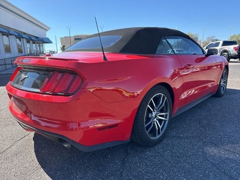 Used 2017 Ford Mustang Premium image 5