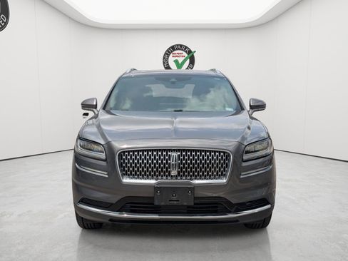 Used 2022 Lincoln Nautilus Reserve FWD image 8