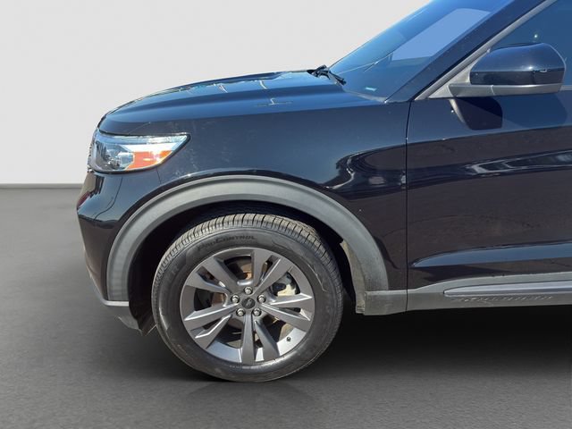 Used 2022 Ford Explorer XLT w/ Equipment Group 202A AWD/4WD image 20