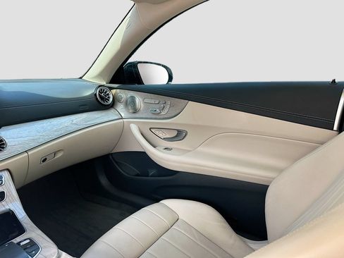 Used 2023 Mercedes-Benz E 450 Coupe image 25