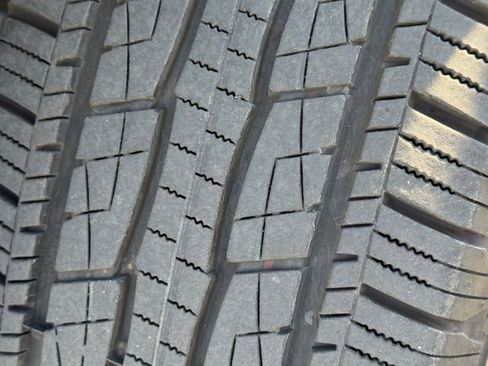 Certified 2024 Toyota Tacoma TRD Sport w/ TRD Sport Upgrade Package image 15