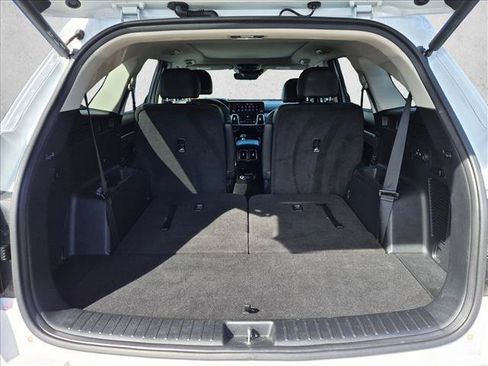 Used 2023 Kia Sorento SX AWD/4WD image 6